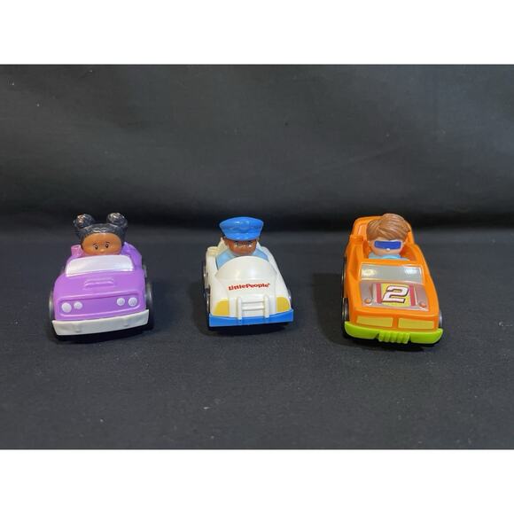 Fisher Price Little People Wheelies Lot of 3 Police Tessa Race Car - Picture 1 of 6